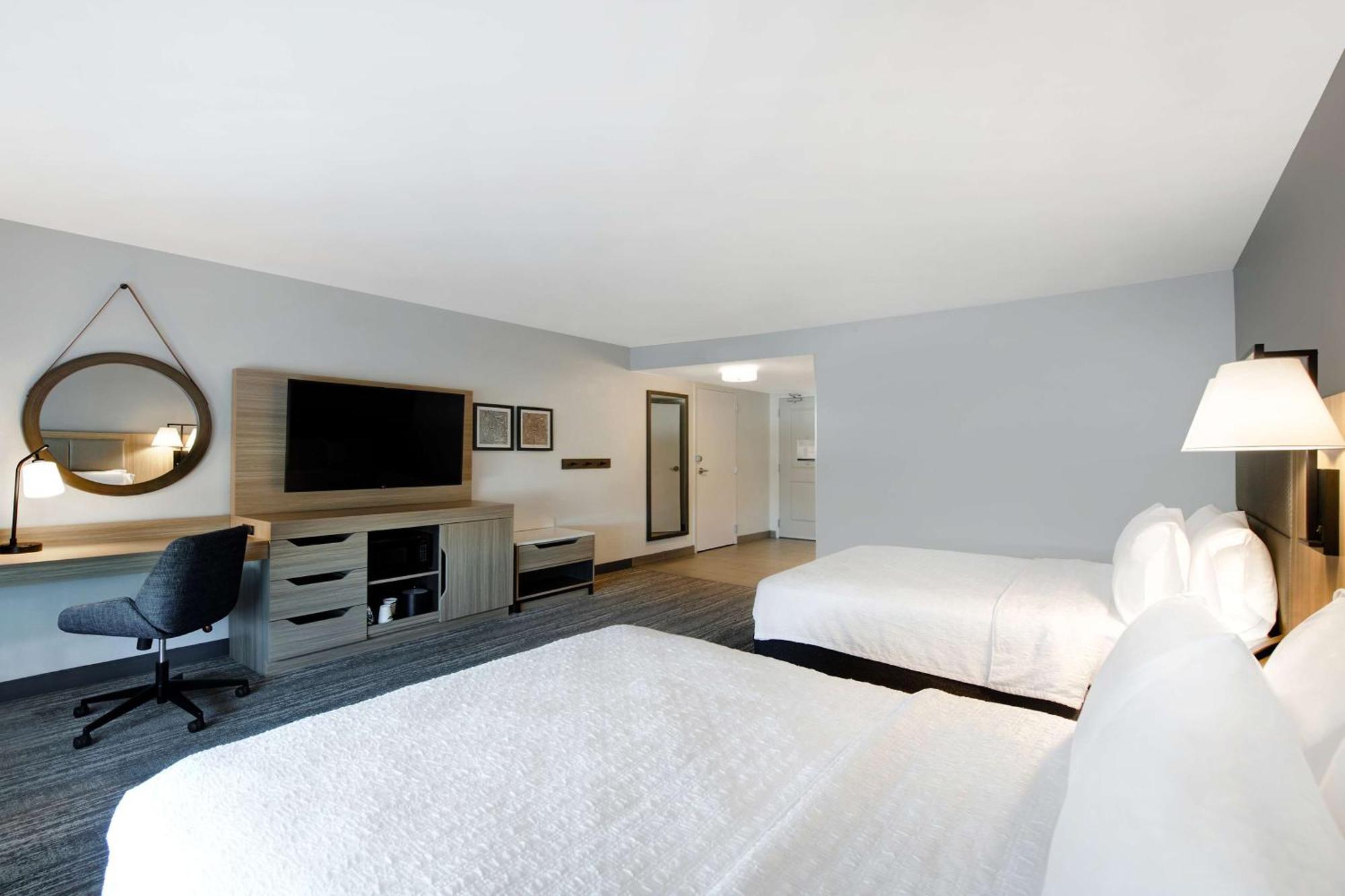 Hampton Inn Anderson/Alliance Business Park Екстериор снимка