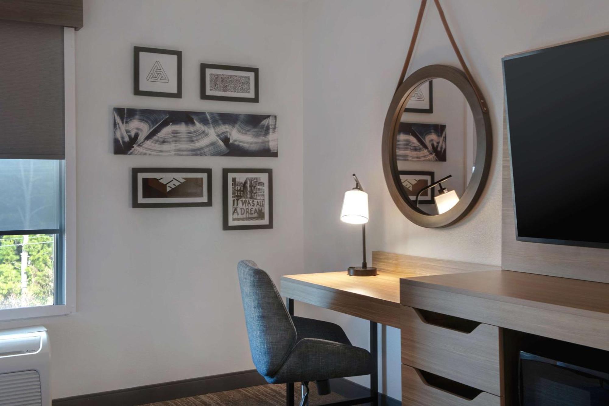 Hampton Inn Anderson/Alliance Business Park Екстериор снимка