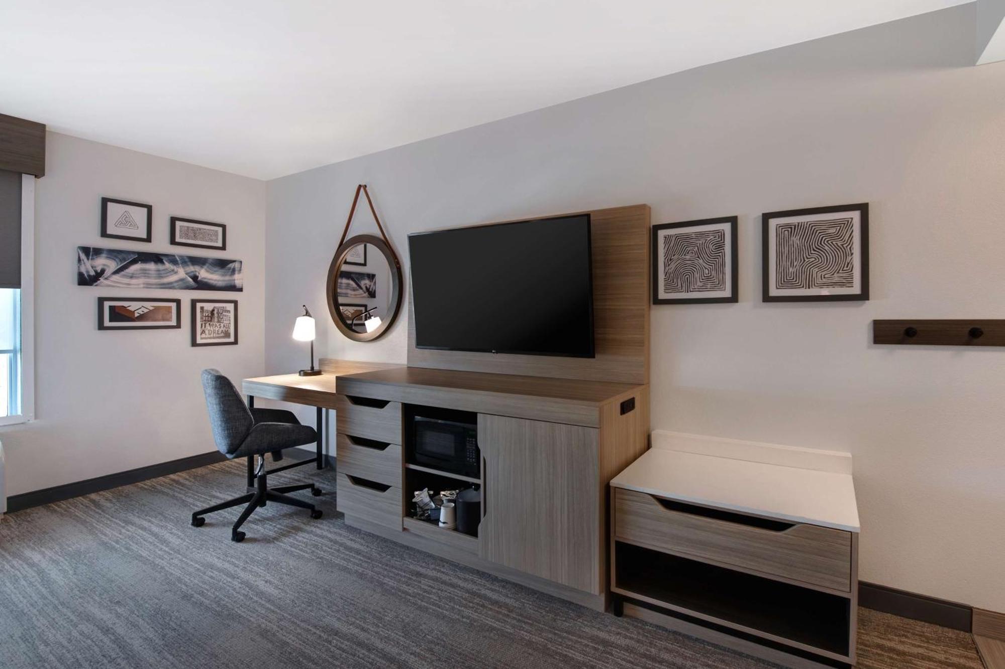 Hampton Inn Anderson/Alliance Business Park Екстериор снимка