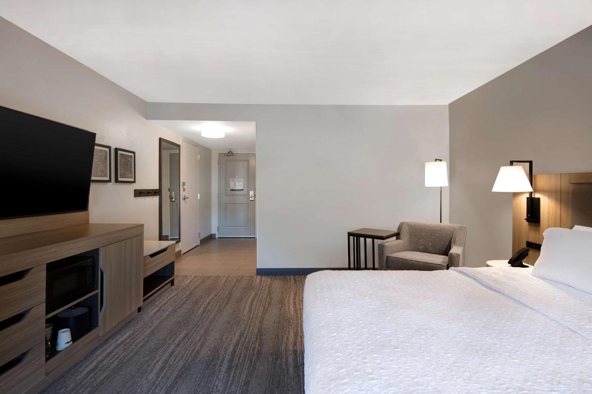 Hampton Inn Anderson/Alliance Business Park Екстериор снимка