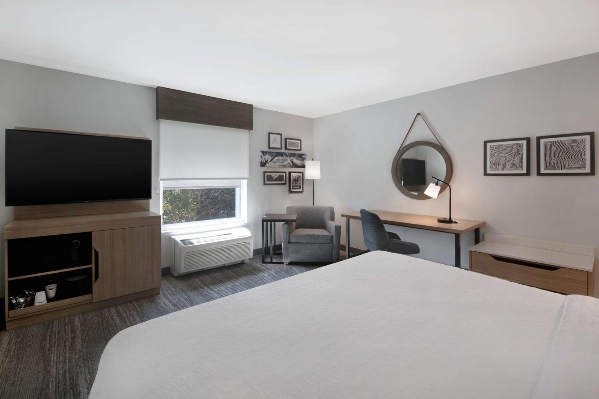 Hampton Inn Anderson/Alliance Business Park Екстериор снимка