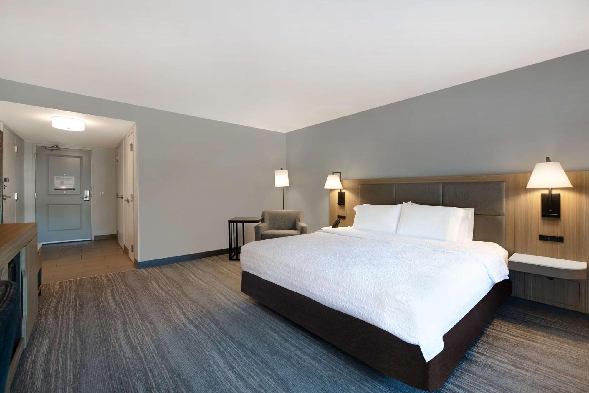 Hampton Inn Anderson/Alliance Business Park Екстериор снимка